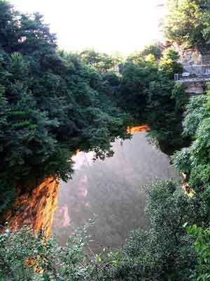 張家界、袁家界、天子山、武陵源二晚二日游